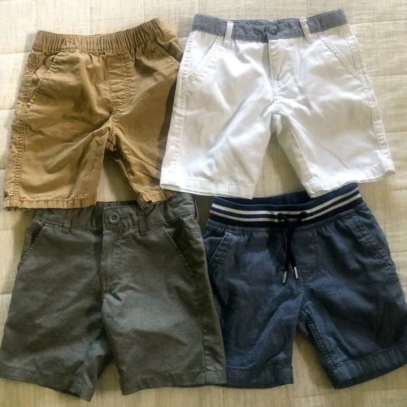 Bundle of 4 Boys Shorts Size 4T - Picture 1 of 14